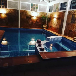 Villa Rosa meravigliosa con piscina interna